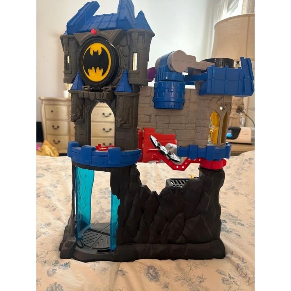 batman imaginext castle